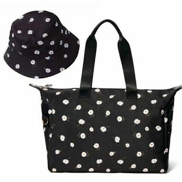Alice + Olivia Daisy Duffel and Hat Set - Picture 1 of 8